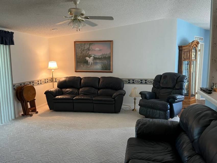 1329 Las Brisas Lane a Winter Haven, FL Mobile or Manufactured Home for Sale
